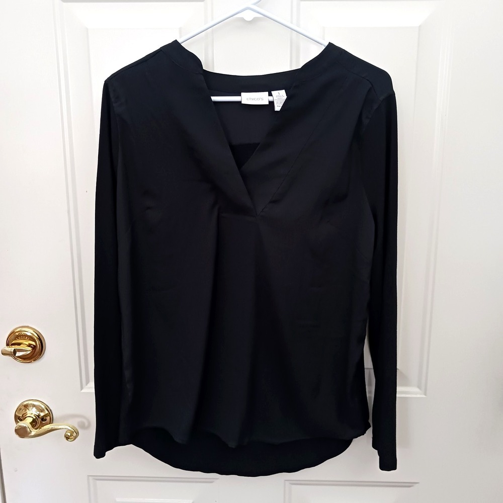 Chico Size 1 - Medium Black V Neck Popover Blouse Top High Low